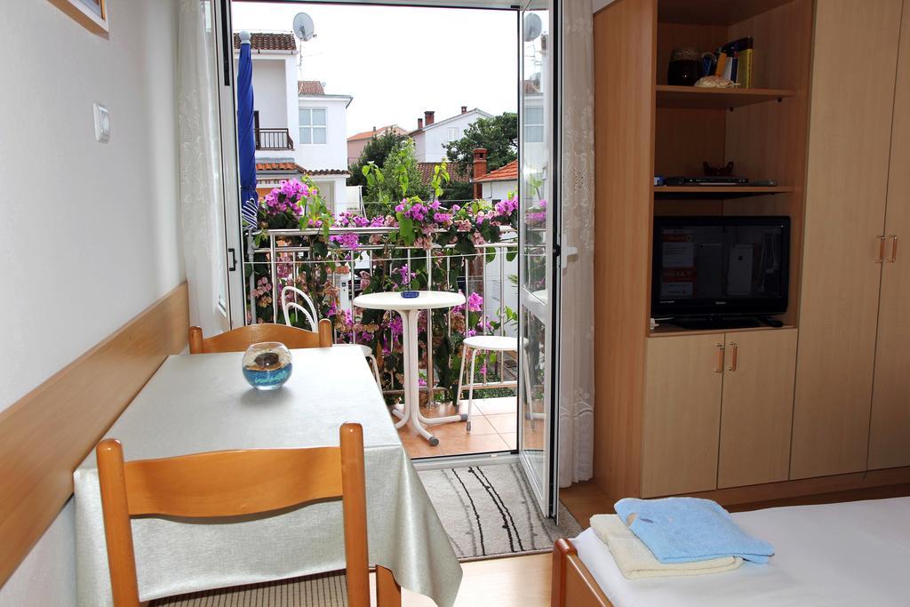 Apartments J&R Babara Біоград-на-Мору Номер фото